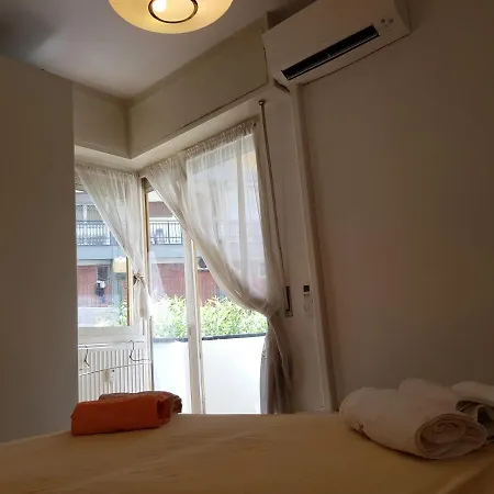 Private Garage,air Cond, Quite, Near Train Station Apartman Rapallo