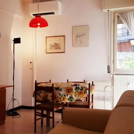 Private Garage,air Cond, Quite, Near Train Station * Rapallo